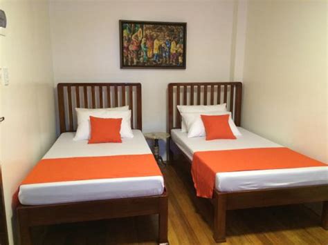 Casa Roces, Legazpi (updated prices 2024).